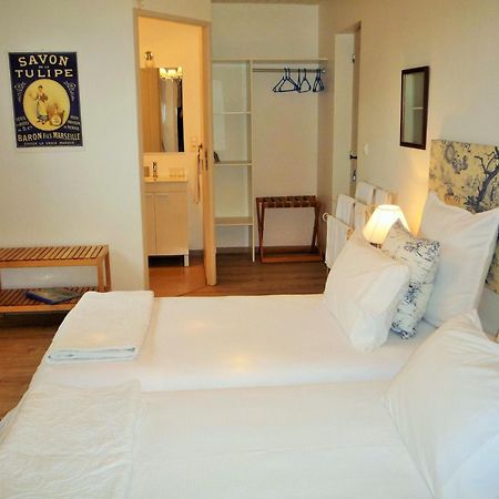 Chez Edell Bed & Breakfast Монпазие Стая снимка