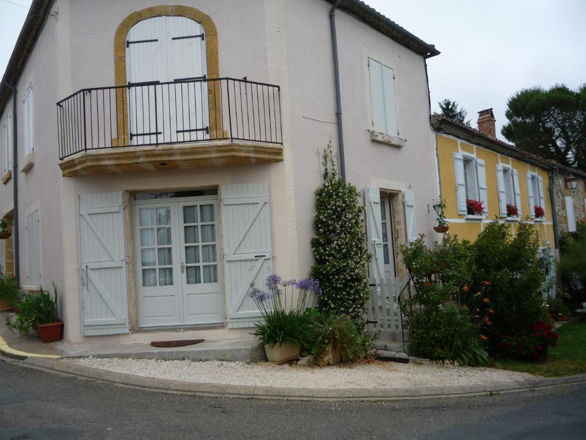 Chez Edell Bed & Breakfast Монпазие Екстериор снимка