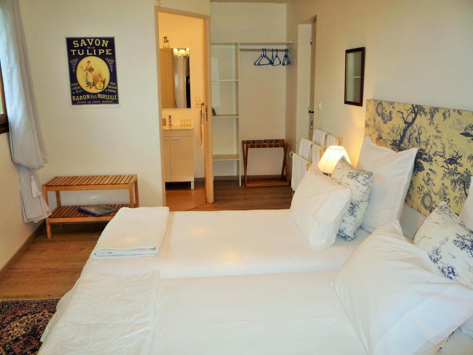 Chez Edell Bed & Breakfast Монпазие Стая снимка